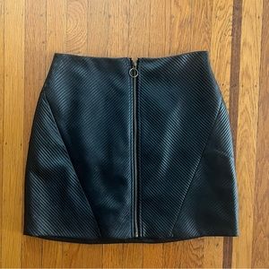Rachel Roy faux leather skirt 6 black mini pleather